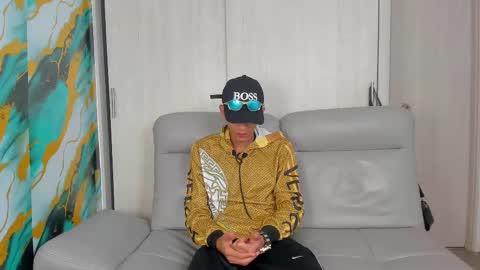 BLUE-MESSI-ARES online show from October 13, 2:19 pm