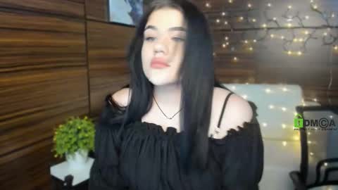 Elmi online show from February 10, 10:20 am