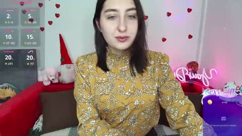 elmirapowers online show from February 3, 12:47 pm