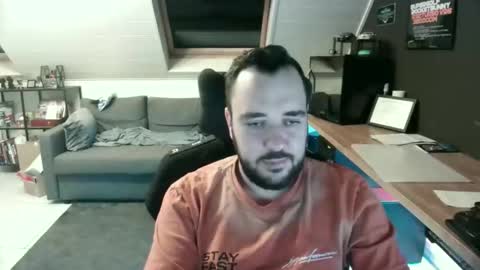 elmo__91 online show from October 26, 8:19 pm