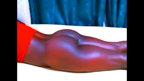 elodielynn online show from September 24, 11:55 pm