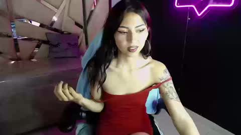 Snapshot of elody_a chatting on September 12, 1:02 pm Elody online show from September 12, 1:02 pm