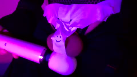 lolita online show from December 9, 6:57 pm