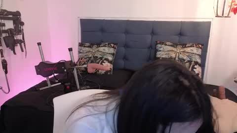 ELOWEN online show from September 14, 6:42 pm