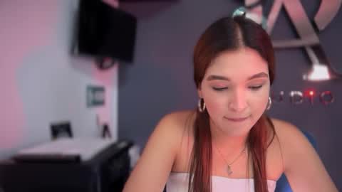  ELSA  online show from September 22, 7:51 pm