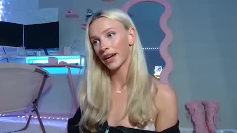 elsa_may online show from February 27, 2:04 am