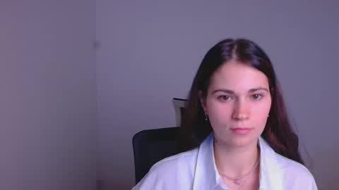 Snapshot of elsa_mur chatting on December 28, 10:13 pm Elsa online show from December 28, 10:13 pm