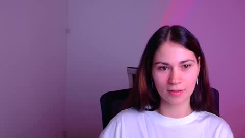 Snapshot of elsa_mur chatting on January 18, 7:58 pm Elsa online show from January 18, 7:58 pm