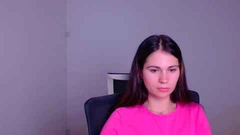 Snapshot of elsa_mur chatting on January 3, 10:29 pm Elsa online show from January 3, 10:29 pm