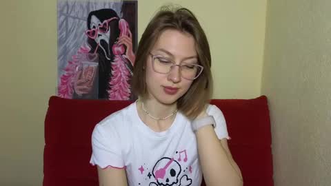Snapshot of elsaangel chatting on January 10, 4:33 am elsaangel online show from January 10, 4:33 am