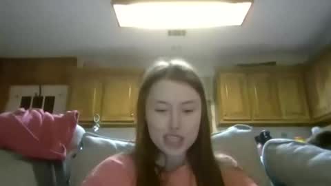 Elsie Rain online show from December 19, 4:41 am