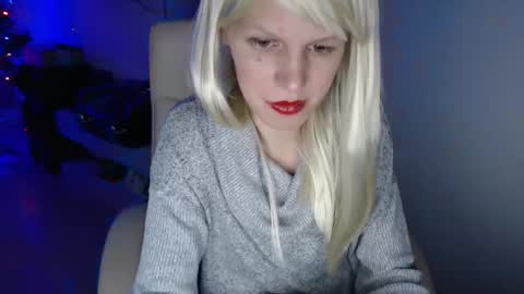 elssa_rush online show from December 19, 9:43 pm