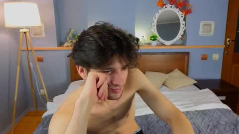 Elvano online show from November 7, 7:55 am