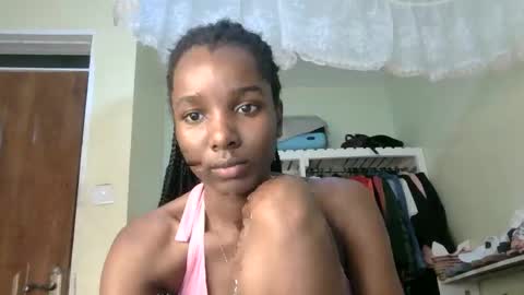 flo online show from March 22, 12:03 am