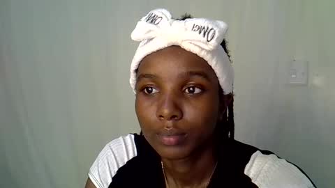 flo online show from March 29, 2:02 am