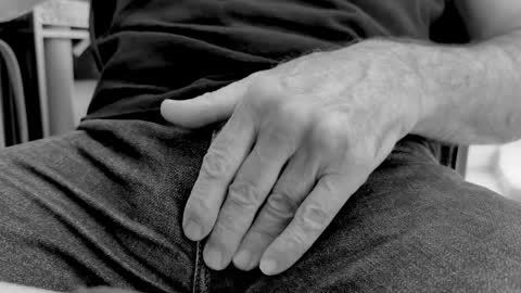 Elvis online show from March 29, 8:43 pm