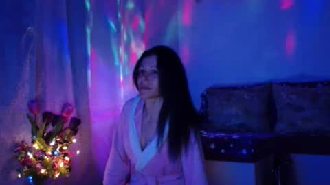 Snapshot of elysasun chatting on March 9, 9:57 pm Elisa online show from March 9, 9:57 pm
