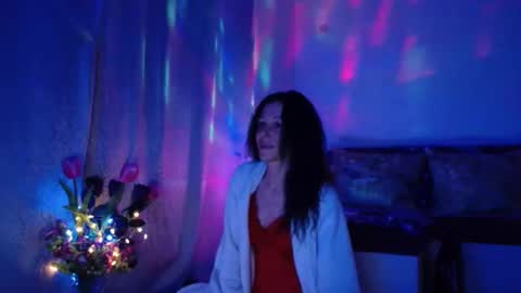 Snapshot of elysasun chatting on February 15, 2:04 am Elisa online show from February 15, 2:04 am
