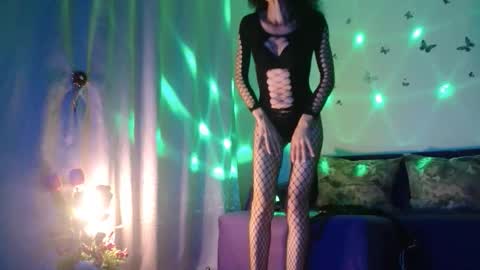 Elisa online show from October 1, 11:36 pm