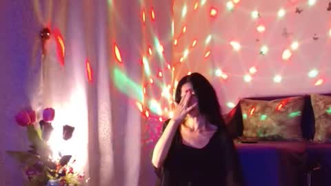 Elisa online show from September 25, 9:22 pm