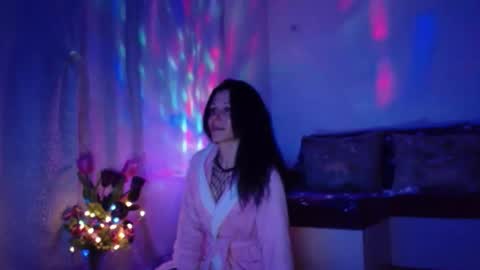 Snapshot of elysasun chatting on February 21, 1:00 am Elisa online show from February 21, 1:00 am