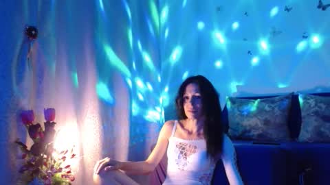 Snapshot of elysasun chatting on September 9, 6:41 pm Elisa online show from September 9, 6:41 pm