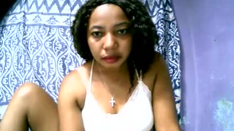Snapshot of ema900845 chatting on March 4, 11:54 pm ema900845 online show from March 4, 11:54 pm