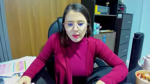 Estefany Martinez Acua INSTAGRAM ema 04oficial online show from December 20, 9:55 pm