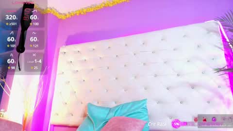 Snapshot of ema_lambert chatting on January 25, 10:07 pm Ema Lambert online show from January 25, 10:07 pm