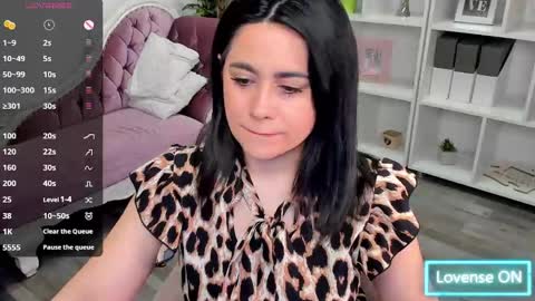 EmaBrownie online show from May 17, 7:01 pm
