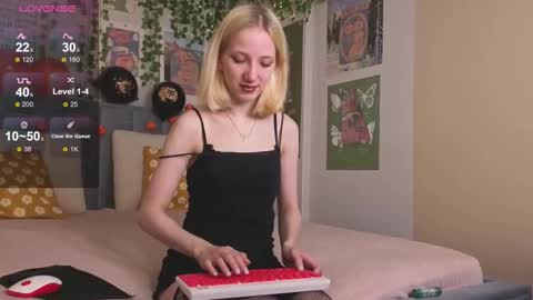 Emma online show from October 28, 12:17 pm