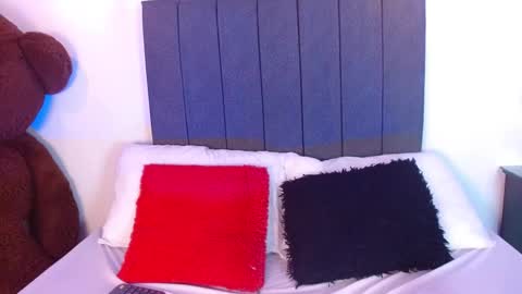 Ema Delacroix online show from November 11, 7:16 pm