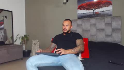 emanuelspencer online show from October 20, 6:13 pm