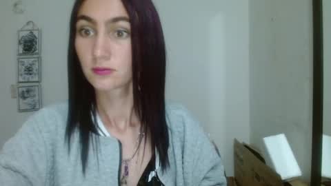 Snapshot of ember57607 chatting on February 3, 8:46 pm ember57607 online show from February 3, 8:46 pm