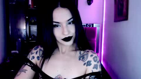 Emerald Black online show from June 23, 5:04 am