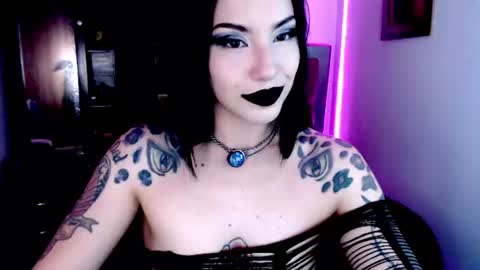 Emerald Black online show from July 20, 6:16 am