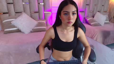 Emily  online show from January 10, 5:37 am