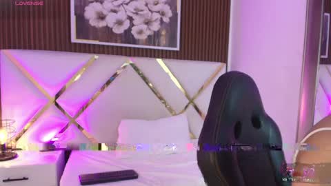 Emily  online show from May 10, 4:41 am