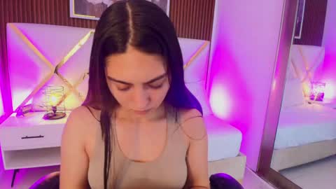 Emily  online show from June 4, 3:01 am