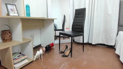 Emely   online show from December 7, 12:14 am