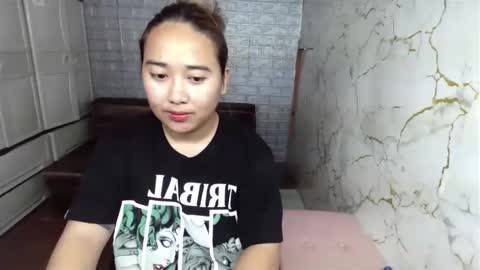 Emely online show from May 25, 1:01 am