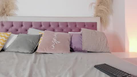 Emy online show from January 24, 1:45 am