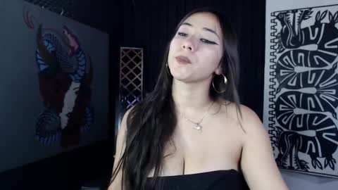 Snapshot of emiantonella_ chatting on March 4, 9:32 pm Antonella online show from March 4, 9:32 pm