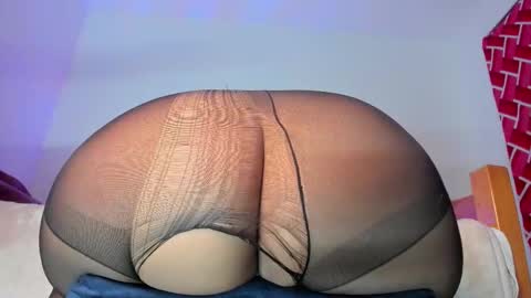 Emi online show from March 16, 5:44 am