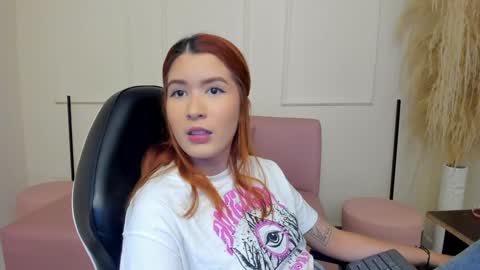    online show from February 6, 12:15 pm