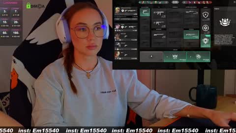 Snapshot of emili1_bc chatting on January 16, 1:03 pm Emili online show from January 16, 1:03 pm