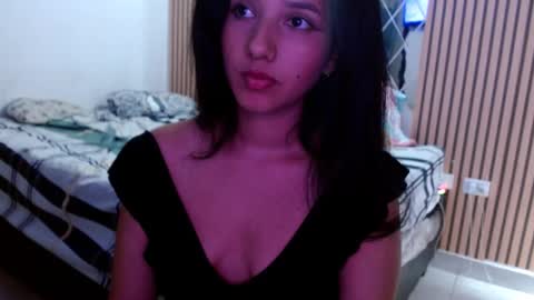 emili riders online show from March 6, 3:13 pm