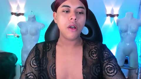 Emili roux online show from February 27, 9:46 am