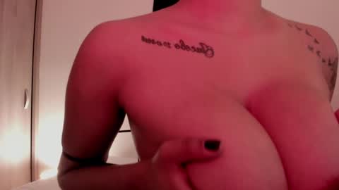 Emilia Big Boobs online show from January 27, 1:09 pm