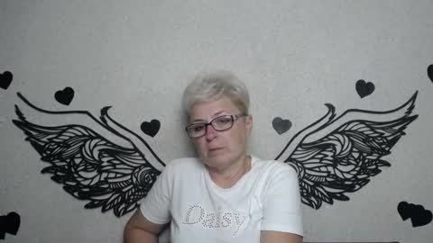 EmiliaGree online show from September 12, 5:15 pm